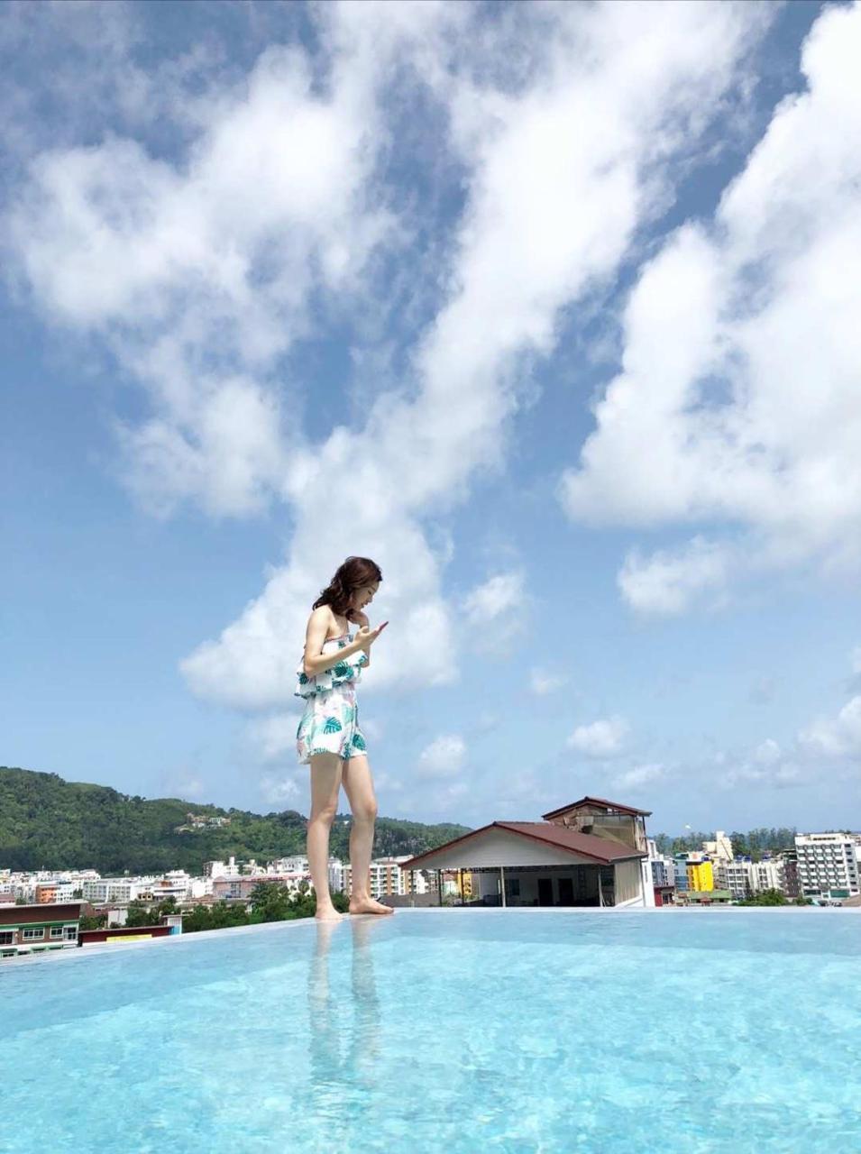 Lullabella Hotel Patong Екстериор снимка